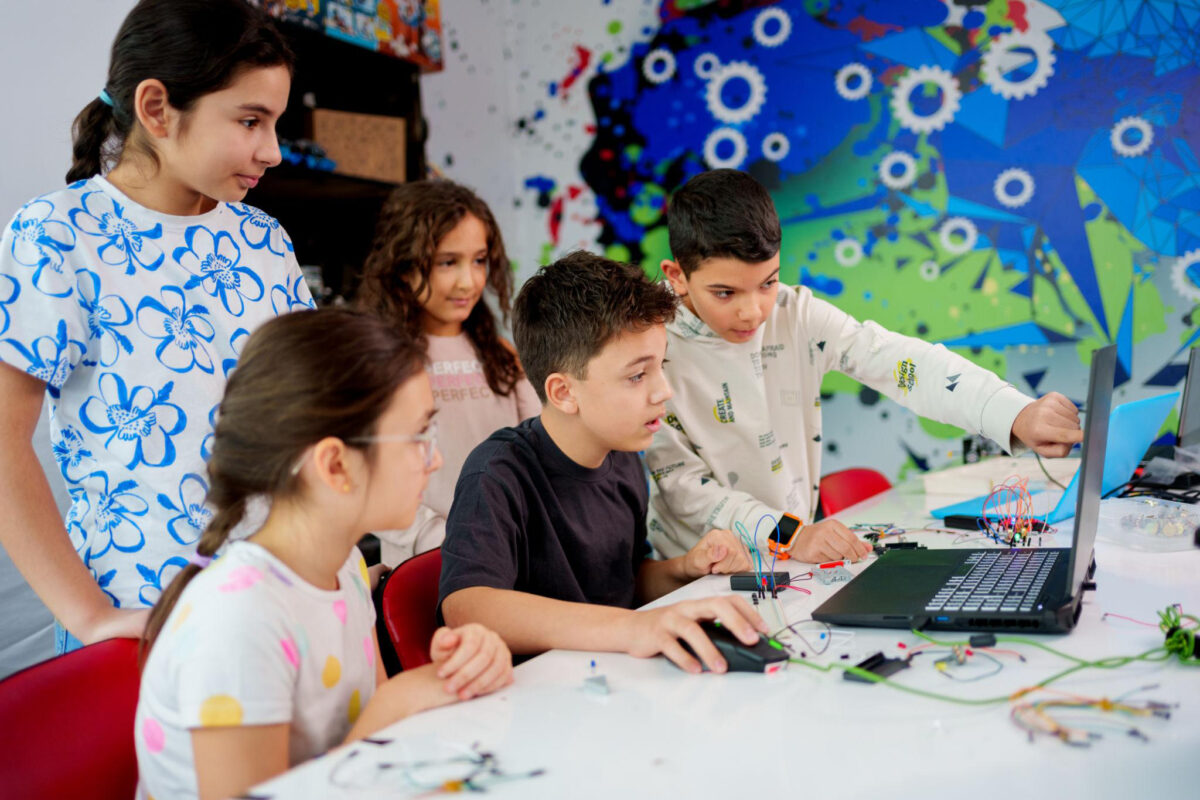 Robotik Kodlama Atölyesi Kurmak ( 2026 Rehberi + Maliyet )